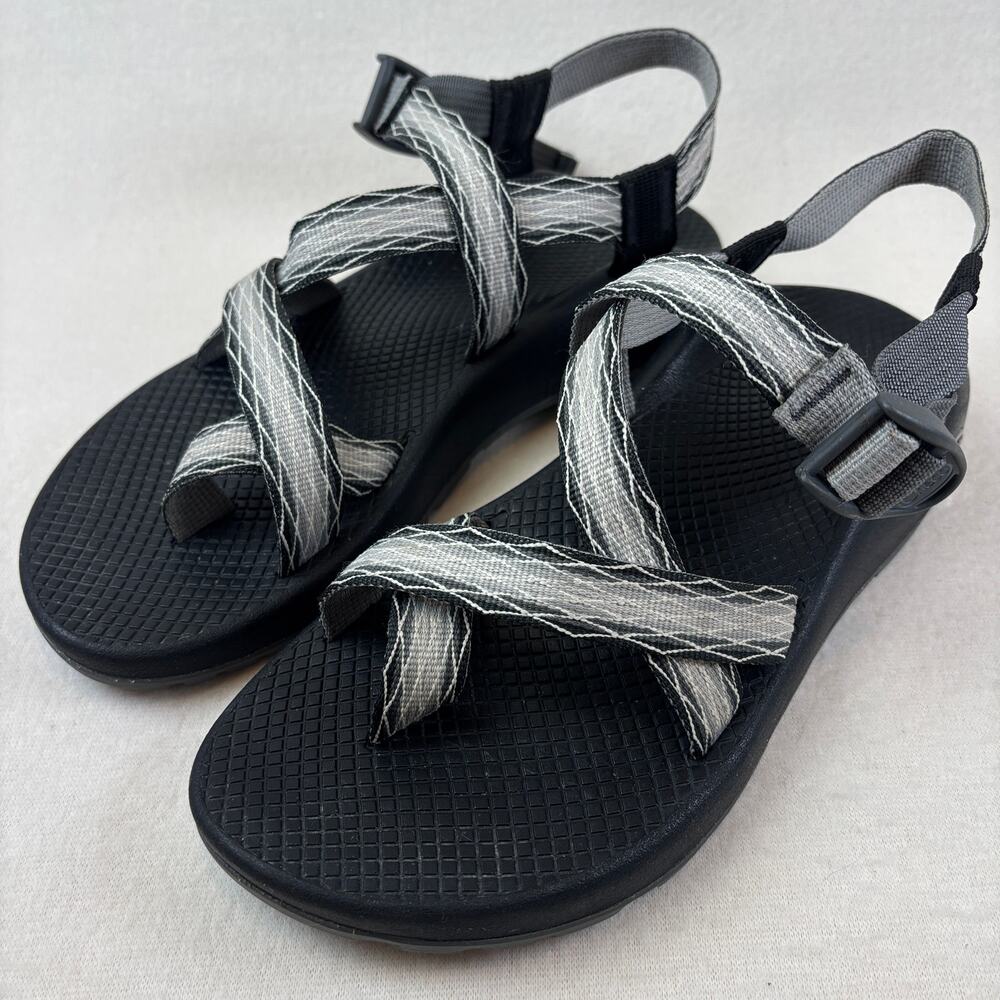 Chaco Z2 Adjustable Strap Classic Active Hiking Sandals w/ Toe Loop Women's 9